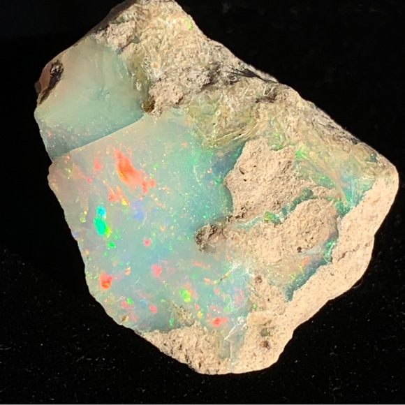 Welo Rough 32.24Ct Natural Ethiopian Play Of Color Rough Opal - Picture 3 of 16